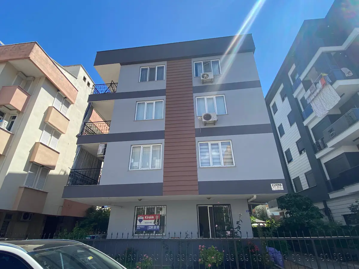 MEYDANKAVAĞI'NDA EŞYALI DOĞALGAZLI KİRALIK DAİRE
