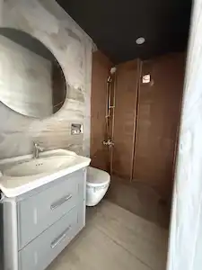 SANCAKTEPE’DE 3+1 | 2 BANYO | BALKONLU | MERKEZİ ISITMALI | BOŞ & HEMEN TESLİME HAZIR