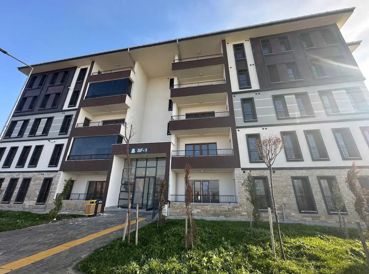KARESİ TOKİ 2. ETAP SF-1 BLOKTA YÜKSEK GİRİŞ 3+1 DAİRE