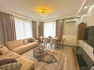 REMAX-KAVAKLI EMİNEVİM FUZULEVİM UYGUN İSKANLI YENİ BİNADA 2+1