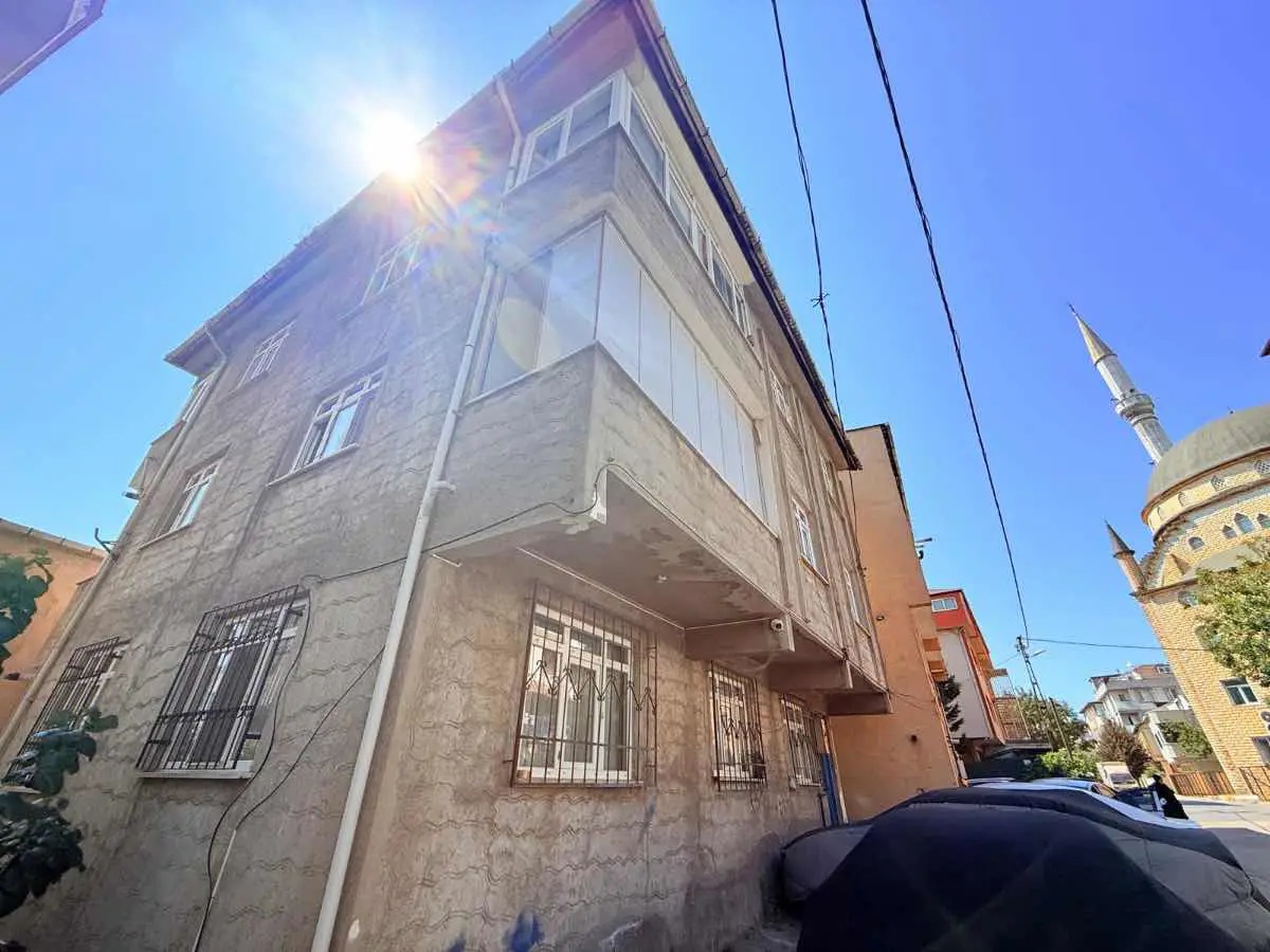 SANCAKTEPE YENIDOĞAN'DA YATIRIMLIK3+1 DAIRE (70M²)