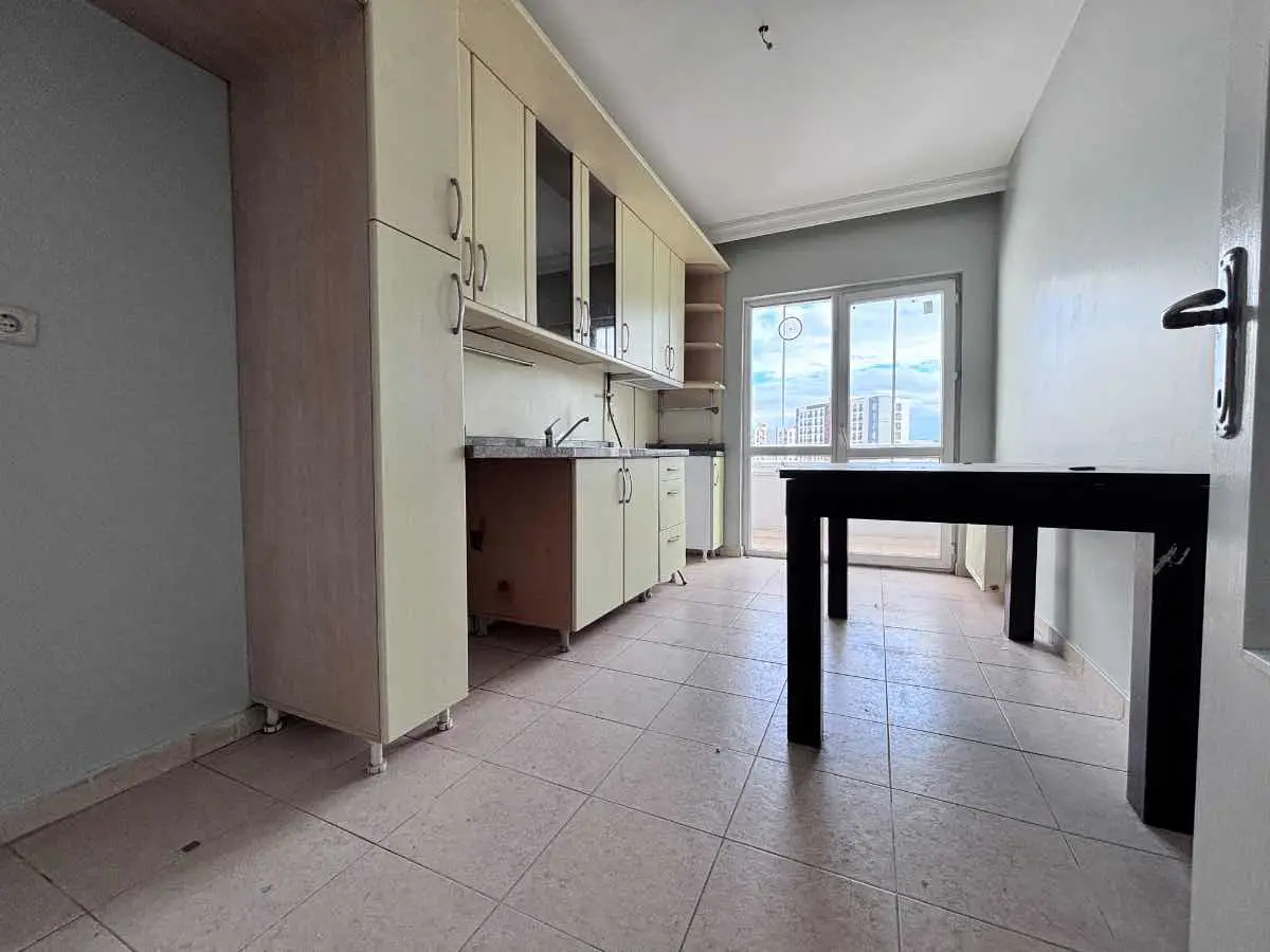EYÜP SULTAN MAH. SARDUNYA EVLERİ SİTESİN DE KİRALIK 3+1 DAİRE 3