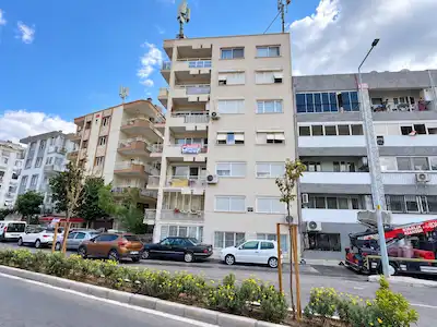 SAYGINNERGIZ TEAM -BAHÇELIEVLER ÖNÜ AÇIK ASANSÖRLÜ ARA KAT 3+1 