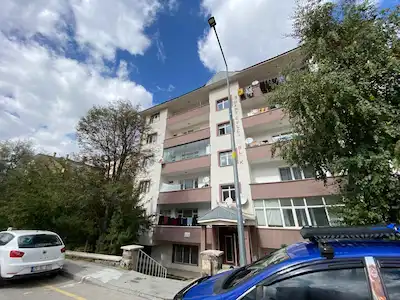REMAX ARTIS'DEN KAYAKYOLU'NDA KIRALIK 3+1 DAIRE