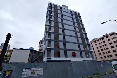 DUMLUPINAR'DA 2 AY SONRA TESLIM SATILIK 2+1 DAIRE 90 M²
