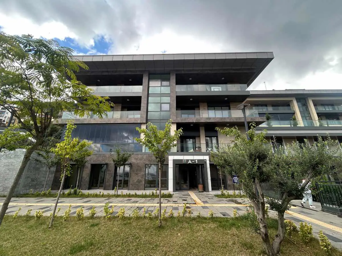 TRABZON ORTAHİSAR ÇÖMLEKÇİ’DE TOKİ’DE 4+1 | 167 M² NET | 4 CEPHE | KİRALIK DAİRE