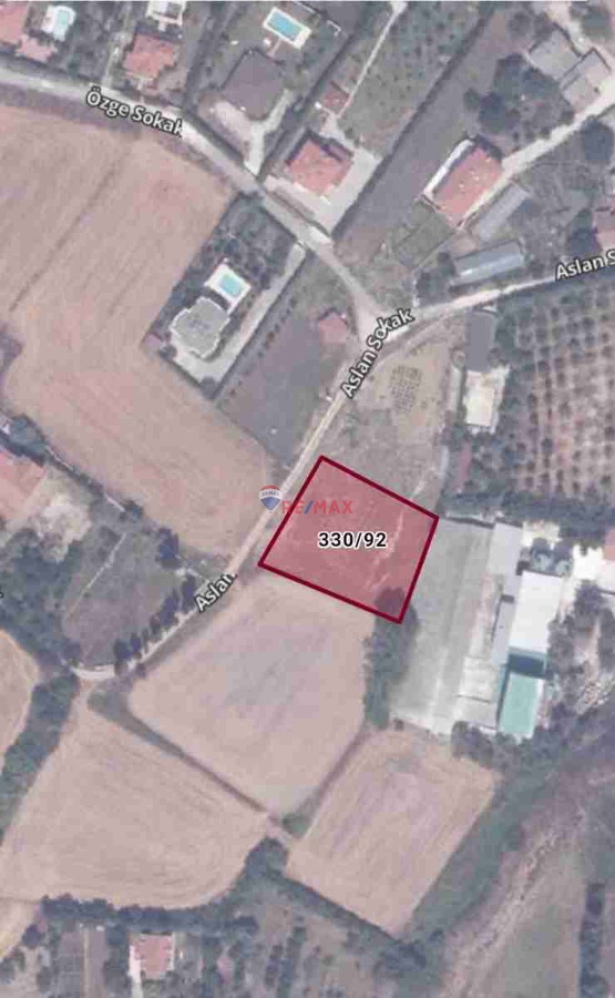 ÇATALCA KALEİCİ'NDE SATILIK 1608M2 ARSA