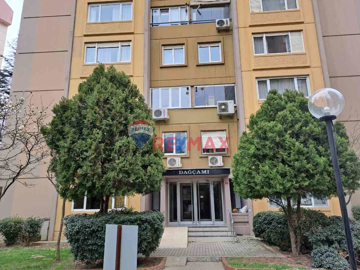 ESTON ÇAMLIEVLER ŞEREFİYELİ  ÖNÜ ACIK , FERAH TADİLATLI 4+1 DUBLEX 