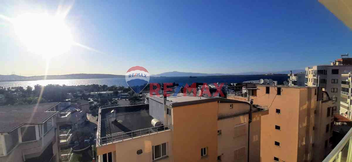 ALİAĞA KÜLTÜR MAH.DENİZ MANZARALI 3+1 FUL EŞYALI KİRALIK DAİRE