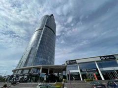 NK KURİŞ KULE'DE 11. TAM KAT 860M² ÖZEL DEKORASYONLU +KDV'LI OFİS