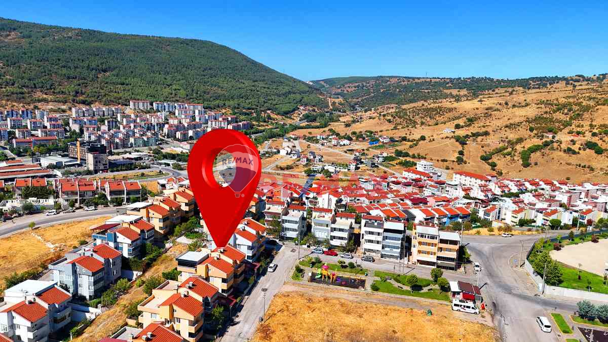 RE/MAX İNCİ'DEN MUHTEŞEM MANZARALI SATILIK FOURLEX  VİLLA 