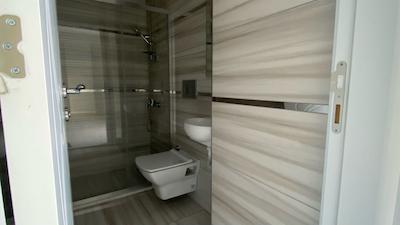 KIZILCIKLI ADAPARK EVLERİ KİRALIK 3+1