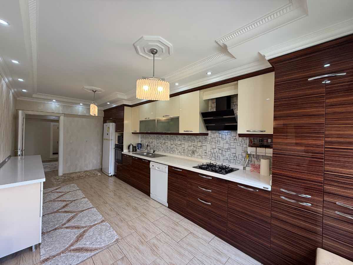 Pazara Hastaneye Komşu Kiralık 3+1 Boyalı Temiz Daire