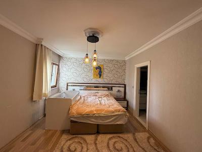 PAZARA HASTANEYE KOMŞU KIRALIK 3+1 BOYALI TEMIZ DAIRE