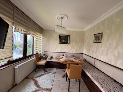 PAZARA HASTANEYE KOMŞU KIRALIK 3+1 BOYALI TEMIZ DAIRE