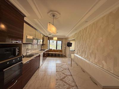 PAZARA HASTANEYE KOMŞU KIRALIK 3+1 BOYALI TEMIZ DAIRE