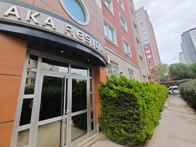 AKA RESIDENCE'DA TAMAMEN YENİLENMİŞ PEYZAJ CEPHE DAİRE