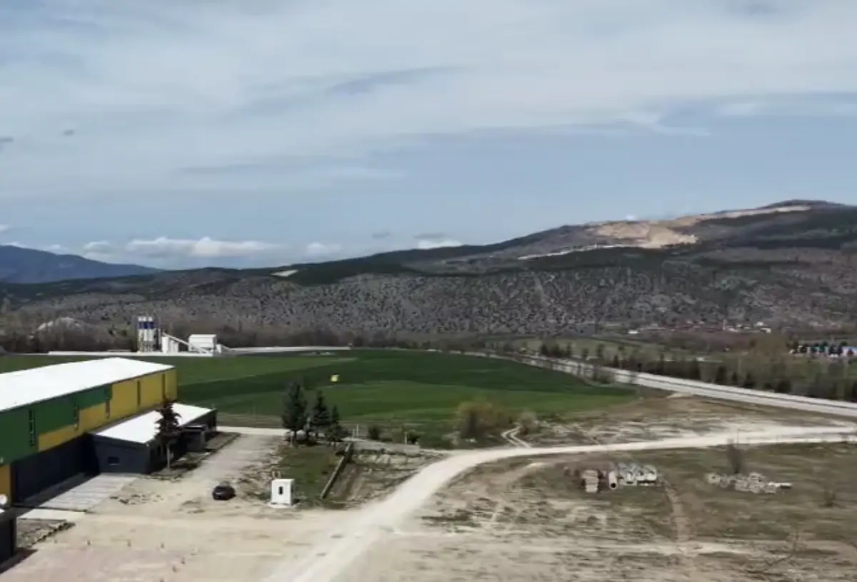 KARABÜK ESKİPAZAR SATILIK SANAYİ ARSASI | 35.733 M² | E:0.50 | YÜKSEKLİK SERBEST