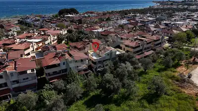 EDREMİT ALTINOLUK NARLIDA DENİZE YAKIN 4+1 TRİPLEX VİLLA