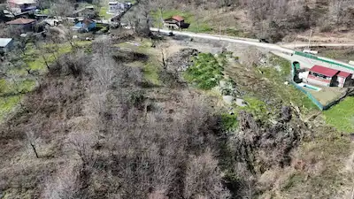 GÖLCÜK ŞEVKETİYE YOL KENARI İMARLI ARAZİ