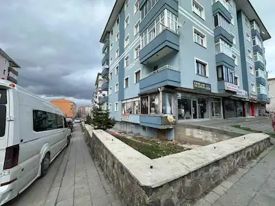 REMAX İLKE'DEN YILDIZKENT'TE SATILIK İŞ YERİ