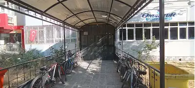 BOZANTI CADDESİNDE KOMBİLİ 3+1 MALAZGİRT