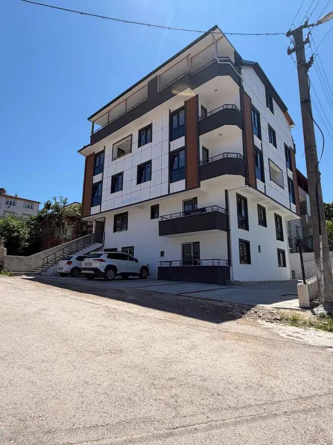 DERİNCE 60 EVLERDE SATILIK SIFIR 2+1 ARAKAT DAİRE