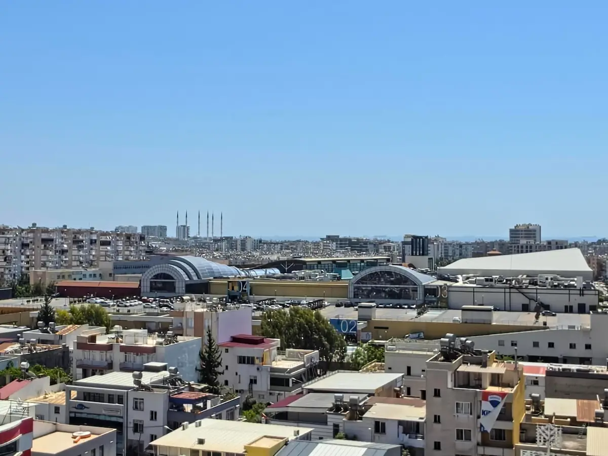 REMAX PALM'DEN FORUM AVM CİVARI DENİZ MANZARALI SATILK 3+1 DAİRE