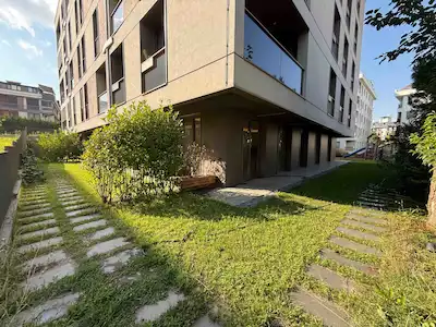 ALTUNİZADE ZİRAAT GYO PROJESİNDE BAHÇE KULLANIMLI 3+1 KİRALIK