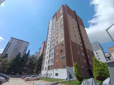 BEYLİKDÜZÜ’NDE 3+1 | 130 M² BRÜT | 3. KAT | BALKONLU | KREDİYE UYGUN