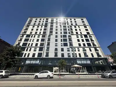 BİRLİK LİFE 61,5 ÖN CEPHELİ KULLANIŞLI 2+1 SATILIK LÜKS DAİRE