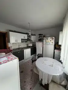 LİSE CADDESİNDE MERKEZİ KONUMDA, 3+1 ASANSÖRLÜ FIRSAT DAİRE