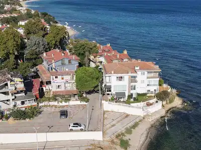 DENİZE SIFIR MÜSTAKİL EV | TERASLI | BAHÇELİ