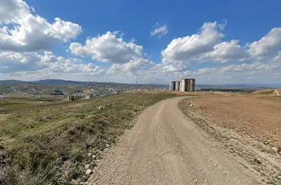 PURSAKLAR PROTOKOL YOLU YAKININDA 660M², 24 KAT İMARLI ARSA...