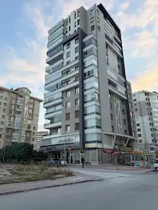 REMAX POINT’ TEN VERA PARK SİTESİ’NDE GENİŞ, FERAH SATILIK ARAKAT 4+1