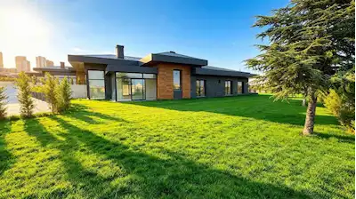 INCEK'TE 1500 M2 ARSA ÜZERINDE SATILIK TEK KATLI LÜKS VILLA