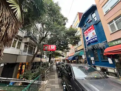 REMAX OSMAN KAYA KADIKÖY MODA KÖŞK 280 M2 İSKANLI KIRALIK