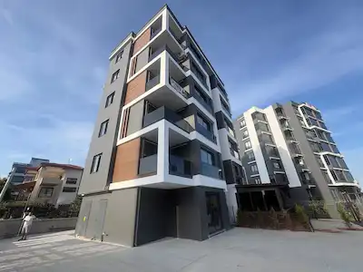 REMAX TOROS'TAN ESKİ MEZİTLİ’DE DOĞALGAZLI SIFIR KİRALIK 2+1