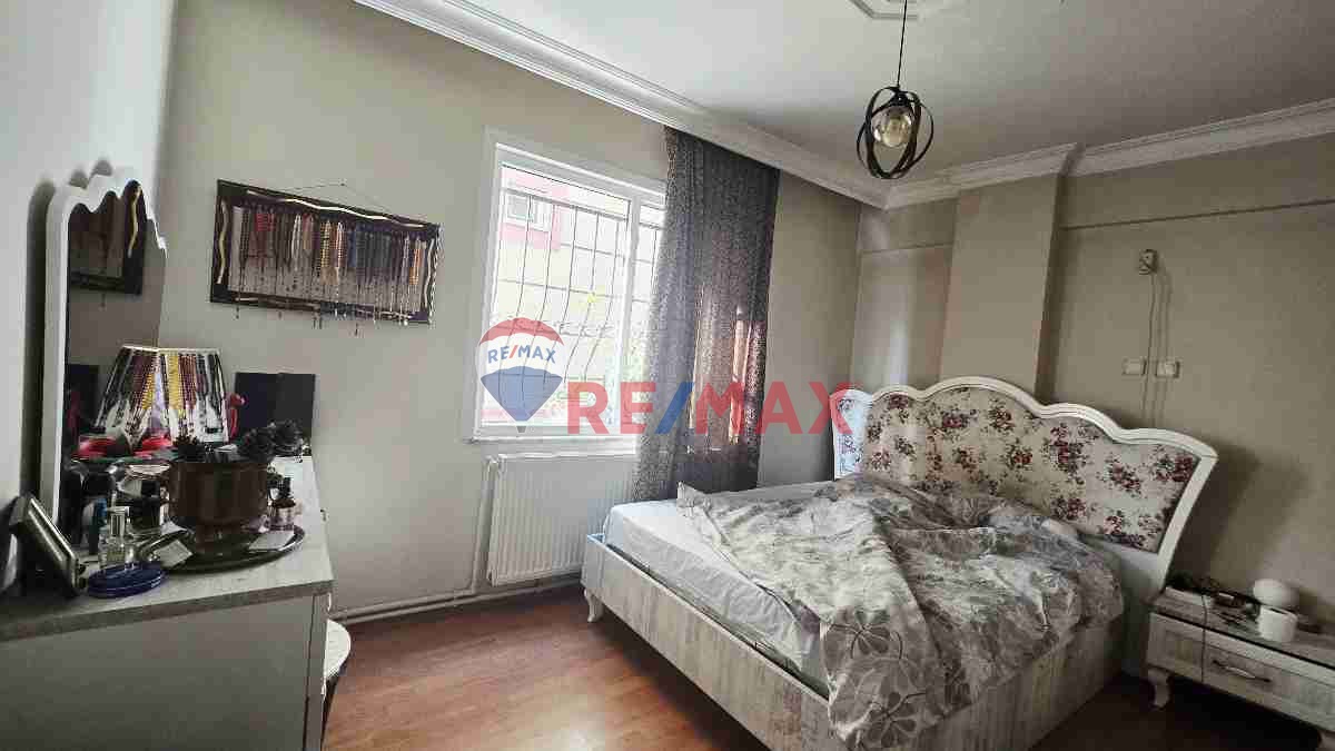 ÖRNEKTEPEDE GENİŞ 2+1