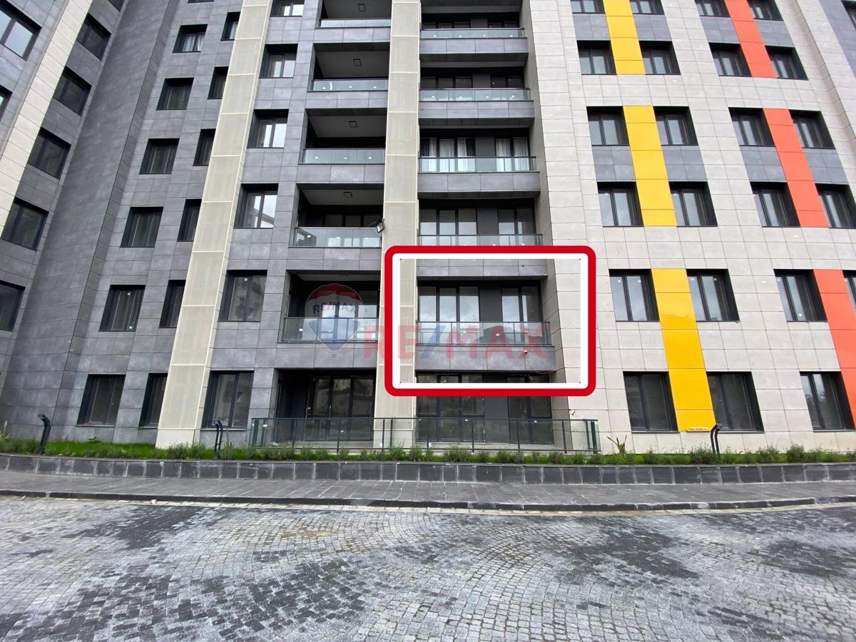 TOR BEYLİKDÜZÜNDE MODERN TASARIMLI LÜKS KİRALIK 1+1 DAİRE