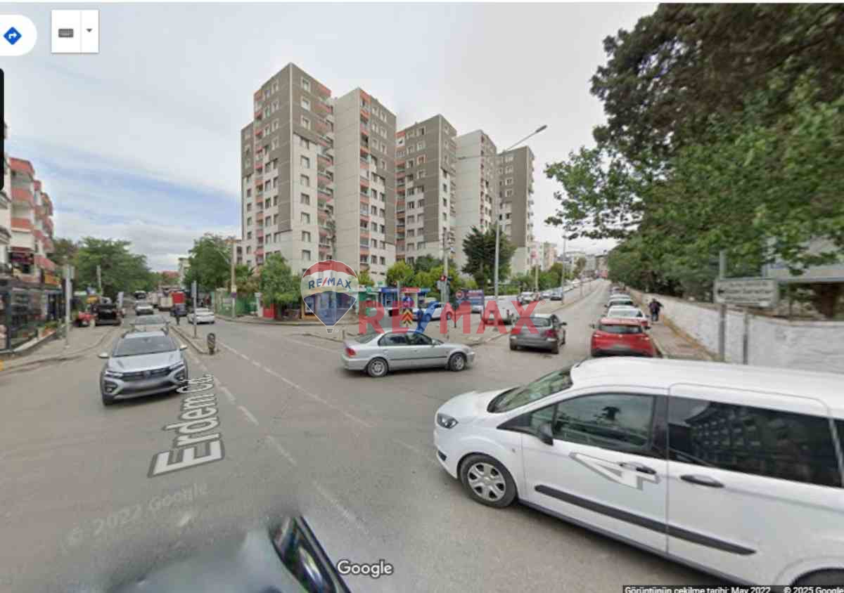 BUCA ADATEPE NİĞDELİLER SİTESİ SATILIK 3+1 DAİRE REMAX JOLLY