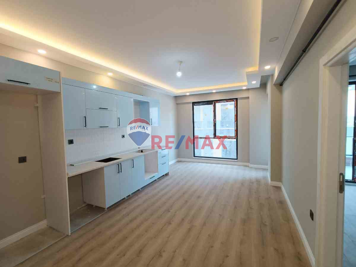 KUDU BEST RESIDENCE SITESINDE, SATILIK BOŞ DAIRE, OTURUM BAŞLADI