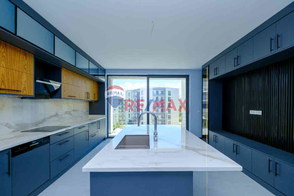 ANKARA'NIN KALBİ, PARK CADDESİNDE PRESTİJLİ LOFT DUBLEKS DAİRE