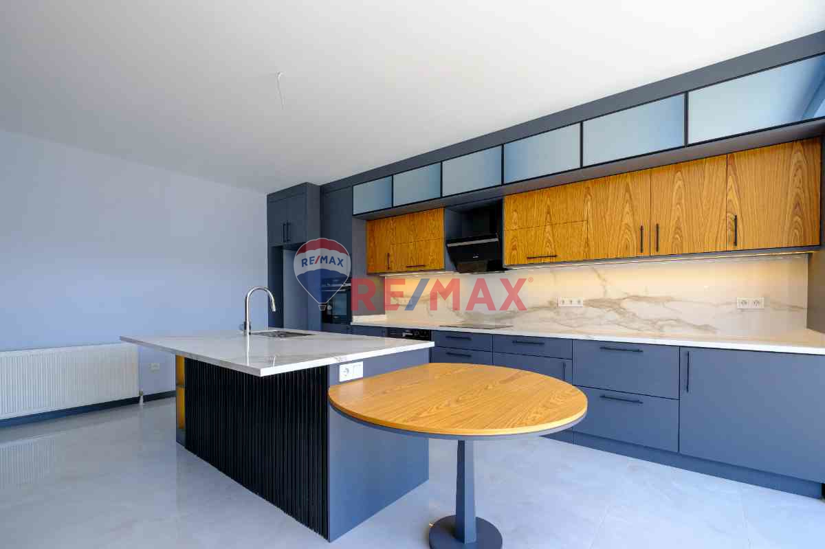 ANKARA'NIN KALBİ, PARK CADDESİNDE PRESTİJLİ LOFT DUBLEKS DAİRE