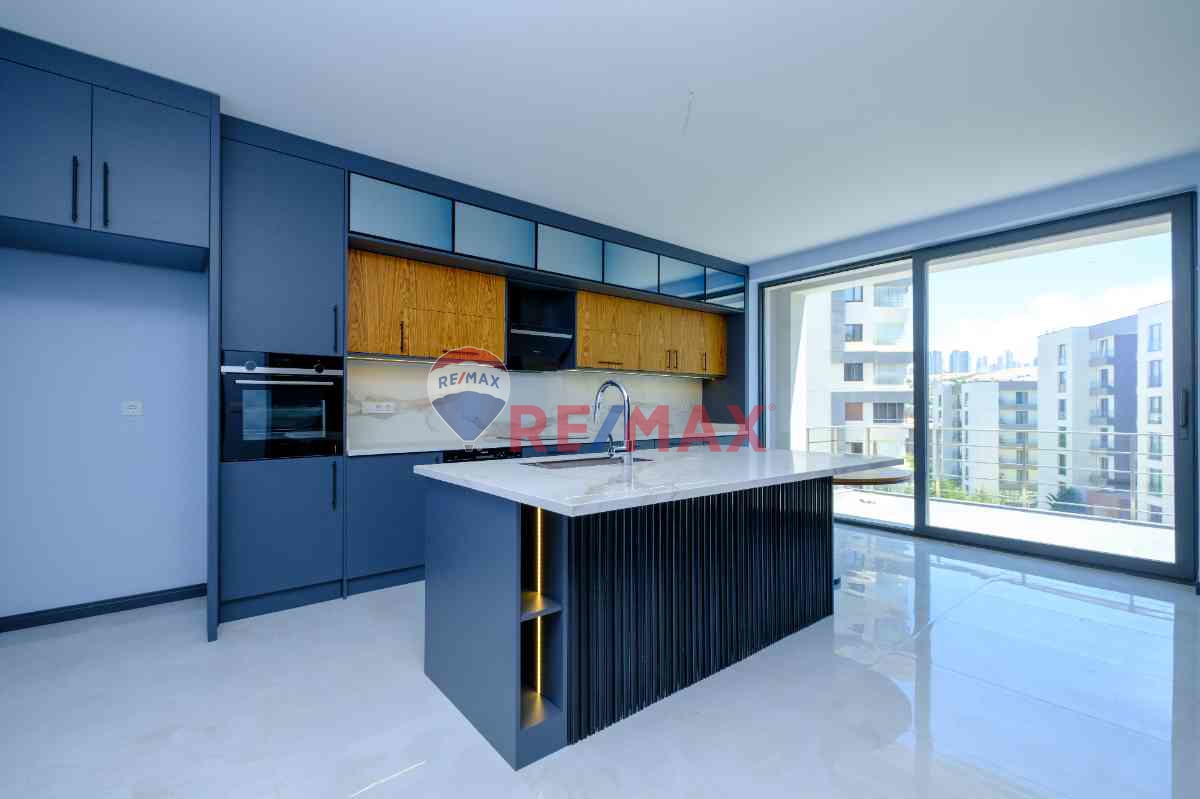 ANKARA'NIN KALBİ, PARK CADDESİNDE PRESTİJLİ LOFT DUBLEKS DAİRE
