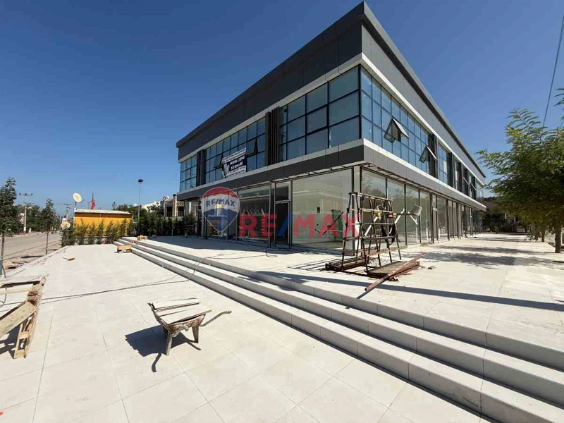 N PLAZA OFİSTE KDV AVANTAJLI HERŞEYİ HAZIR OFİSLER