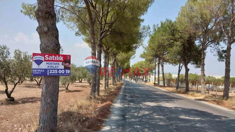 SARUHANLI MÜTEVELLI MAH.'DE YATIRIMA UYGUN KDKÇ ALANI SANAYI İMARLI, 4.515 M²TARLA