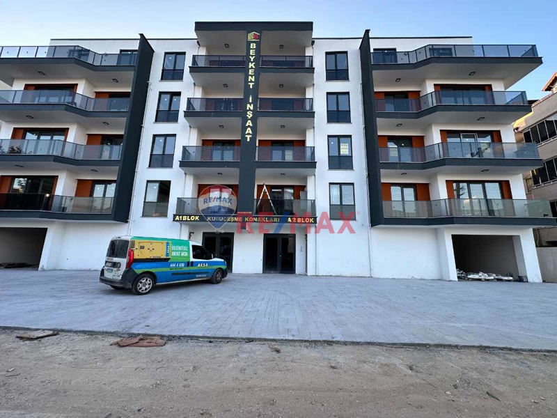 REMAX 'DEN KURUÇEŞME MAH. SATILIK 3+1 ÇATI DUBLEKS DAİRE