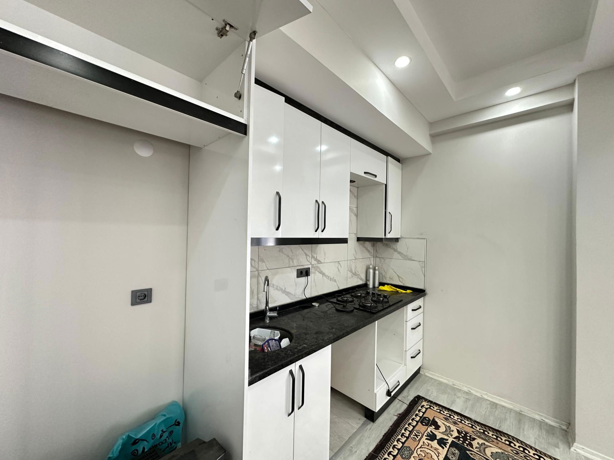 MERKEZI KONUM ÖĞRETMENEVI YANINDA YATIRIMLIK 1+1