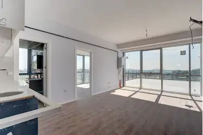 MALTEPE METRO YAKINI, PLAZADA 42M² KIRALIK MODERN OFIS